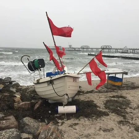 Apartman Haus Strandlaeufer 4 *