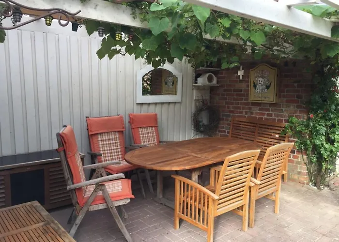 Haus Strandlaeufer 4 *